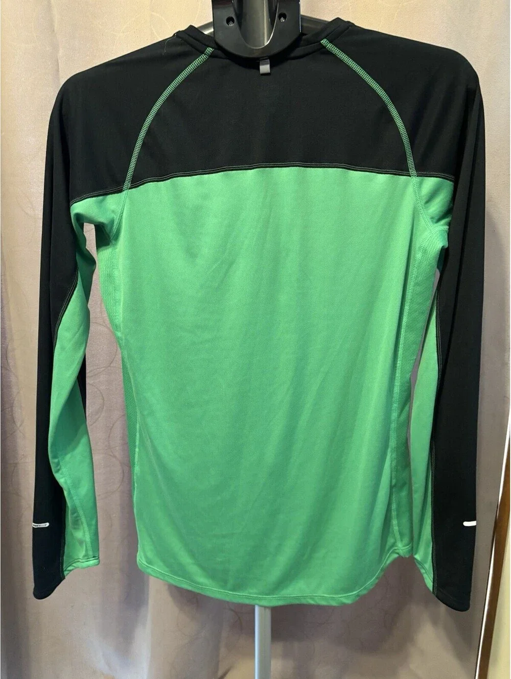 NIKE KIDS LONG SLEEVE DRI FIT RUNNING SHIRTS